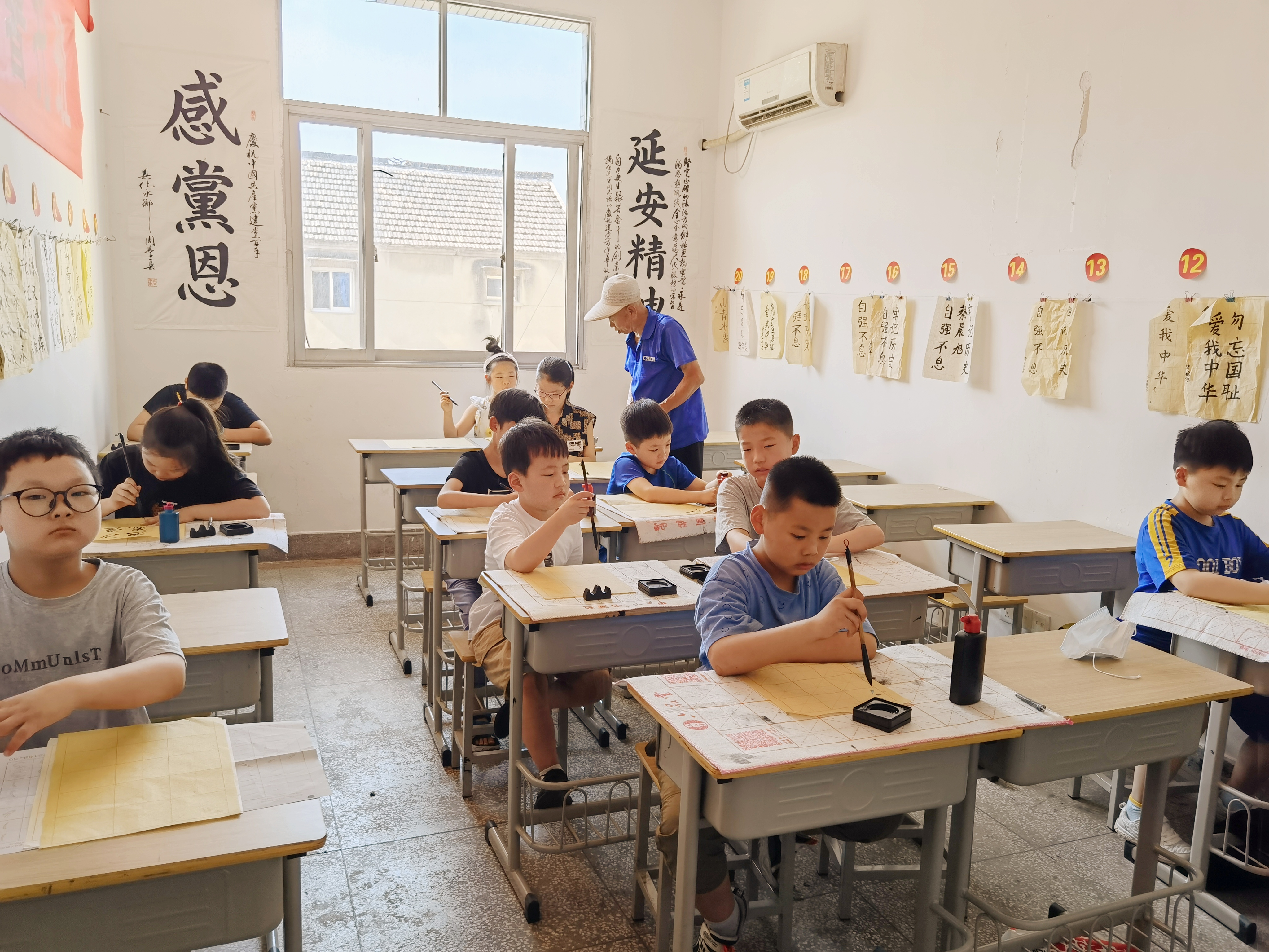 公益暑托班
